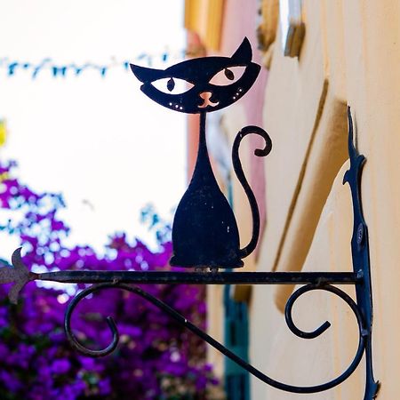 Antica Dimora Deluxe Bed & Breakfast Napoli Bagian luar foto