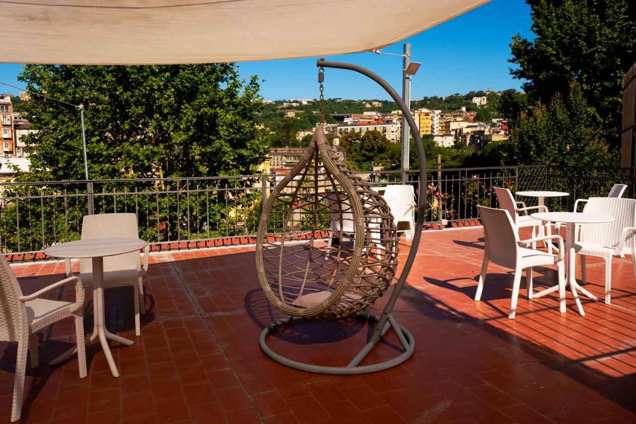 Antica Dimora Deluxe Bed & Breakfast Napoli Bagian luar foto