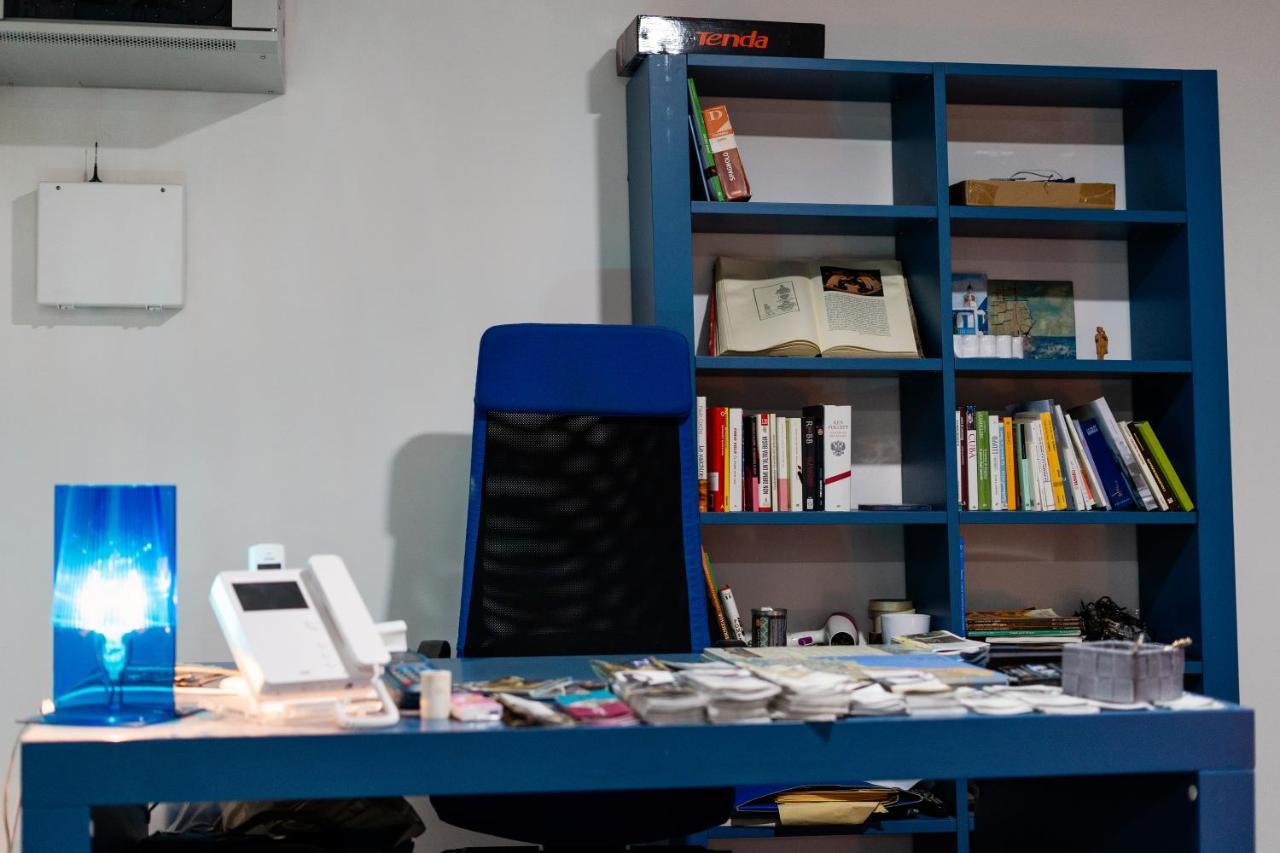 Antica Dimora Deluxe Bed & Breakfast Napoli Bagian luar foto